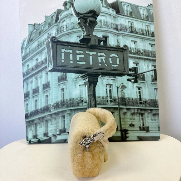 Coach CC444 Pillow Tabby Shoulder Bag 18 In Shearling IN CREAM - Picture 5 of 8